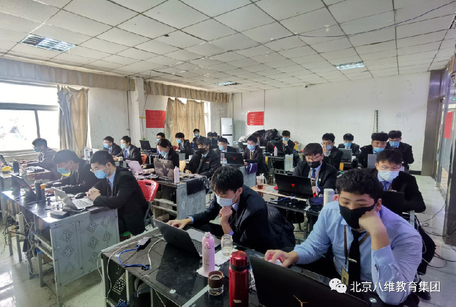八維教育培訓(xùn)學(xué)校智能工程專業(yè)Python技術(shù)培訓(xùn)的優(yōu)勢(shì)