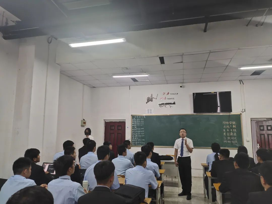 八維教育培訓學校人工智能專業(yè)核心技術學習