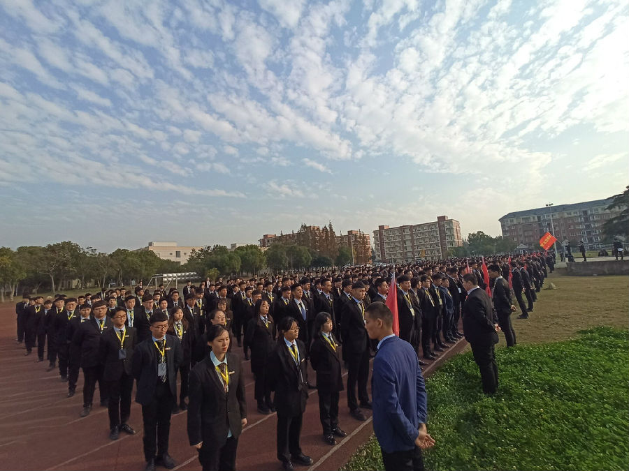 八維學(xué)校物聯(lián)網(wǎng)專業(yè)技能培訓(xùn)打造高端物聯(lián)網(wǎng)行業(yè)高級人才