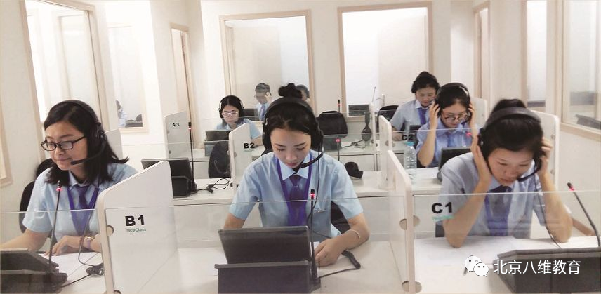 八維職業(yè)學校帶你了解哪些女生適合從事java軟件開發(fā)工程師工作