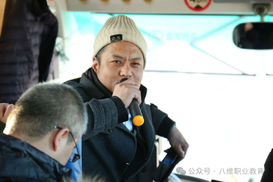 八維教育宿遷職業(yè)技術(shù)學(xué)院世界五百強(qiáng)智能化產(chǎn)業(yè)研學(xué)正式啟動(dòng)