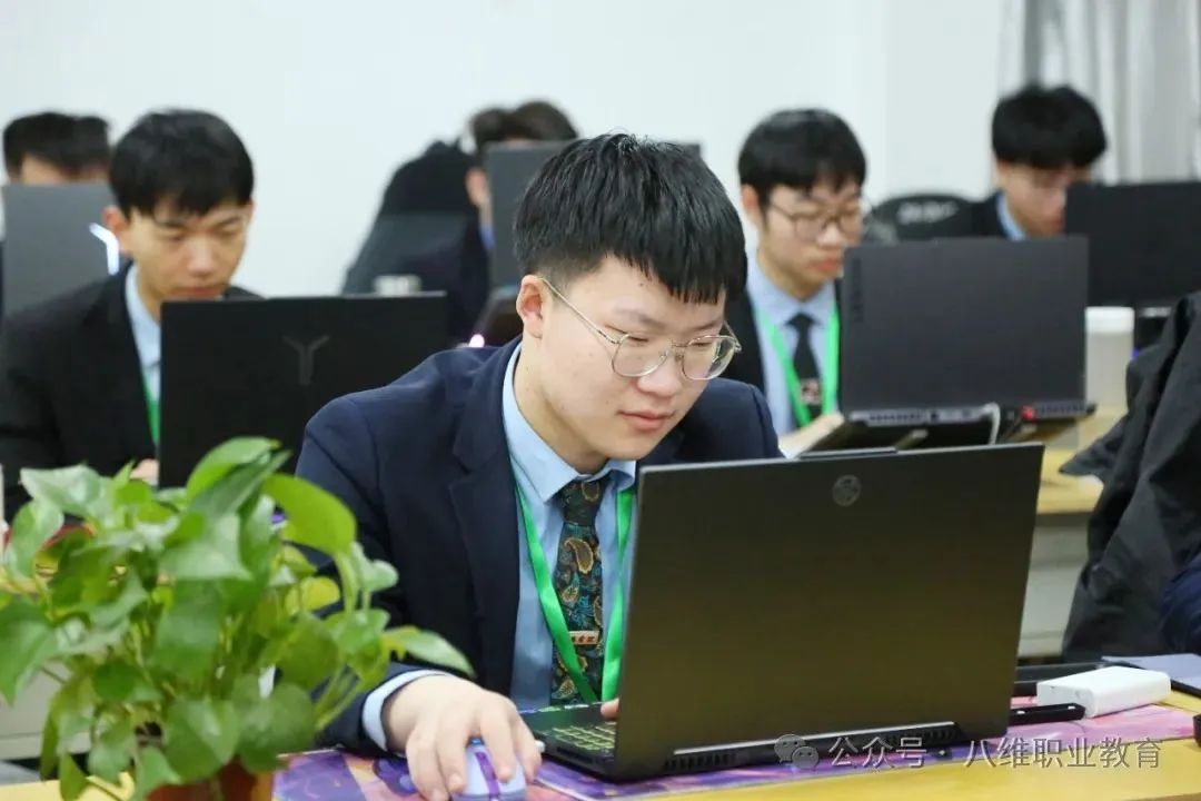 江蘇宿遷八維學校AI教育的創新先鋒引領新潮流的風向標
