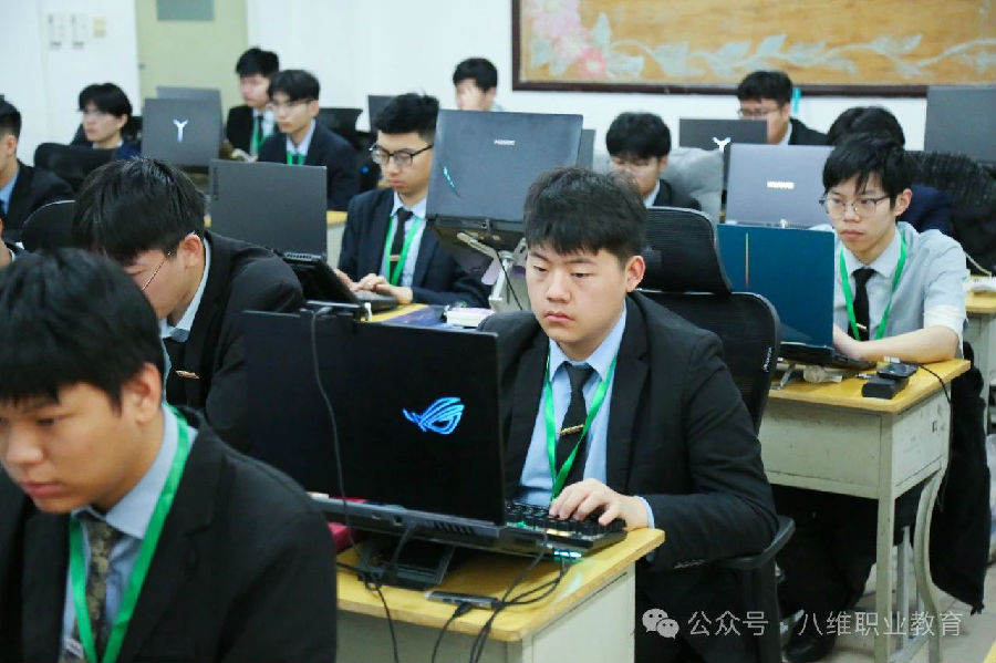 江蘇宿遷八維學校人工智能教育的領航者開啟智慧新篇章