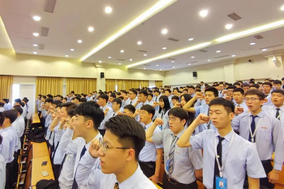 八維教育圍繞大數(shù)據(jù)數(shù)字領(lǐng)域開(kāi)展全新課程聚焦培養(yǎng)數(shù)字人才