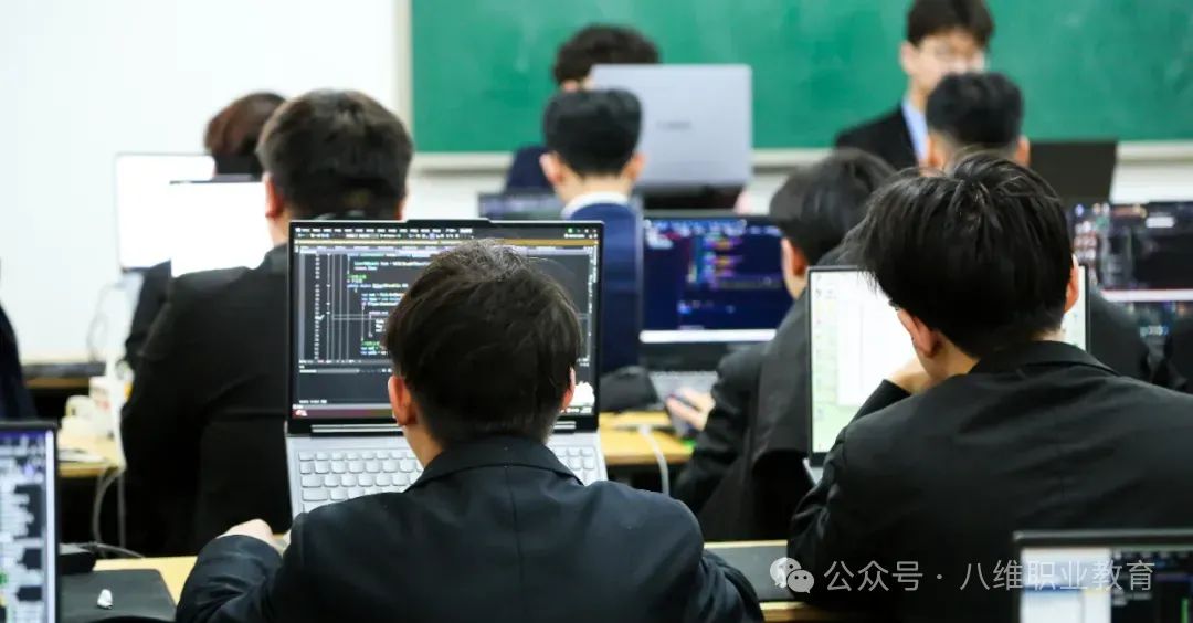 江蘇宿遷八維教育：匠心獨具，打造職場精英的夢幻搖籃！